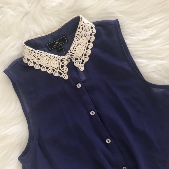 💥SOLD💥 Sheer Navy Blouse w/ Crochet Collar, SM - Picture 3 of 5